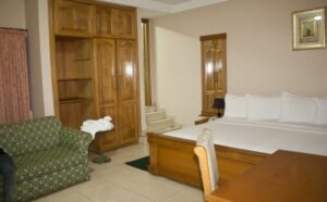 1463604696 56 eastgate hotel