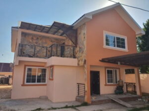 1605285302 47 home style realty